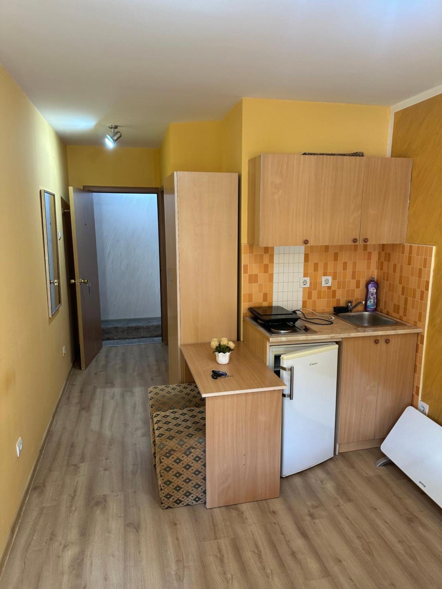 Apartments Bokan Cetinje Exteriör bild