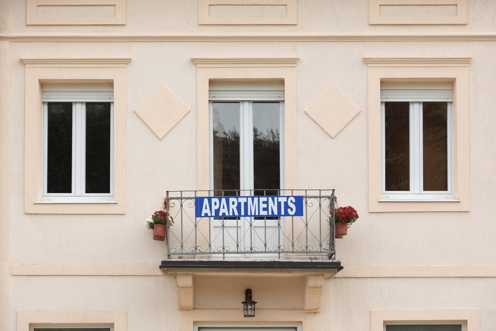 Apartments Bokan Cetinje Exteriör bild