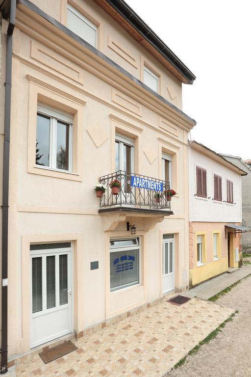 Apartments Bokan Cetinje Rum bild